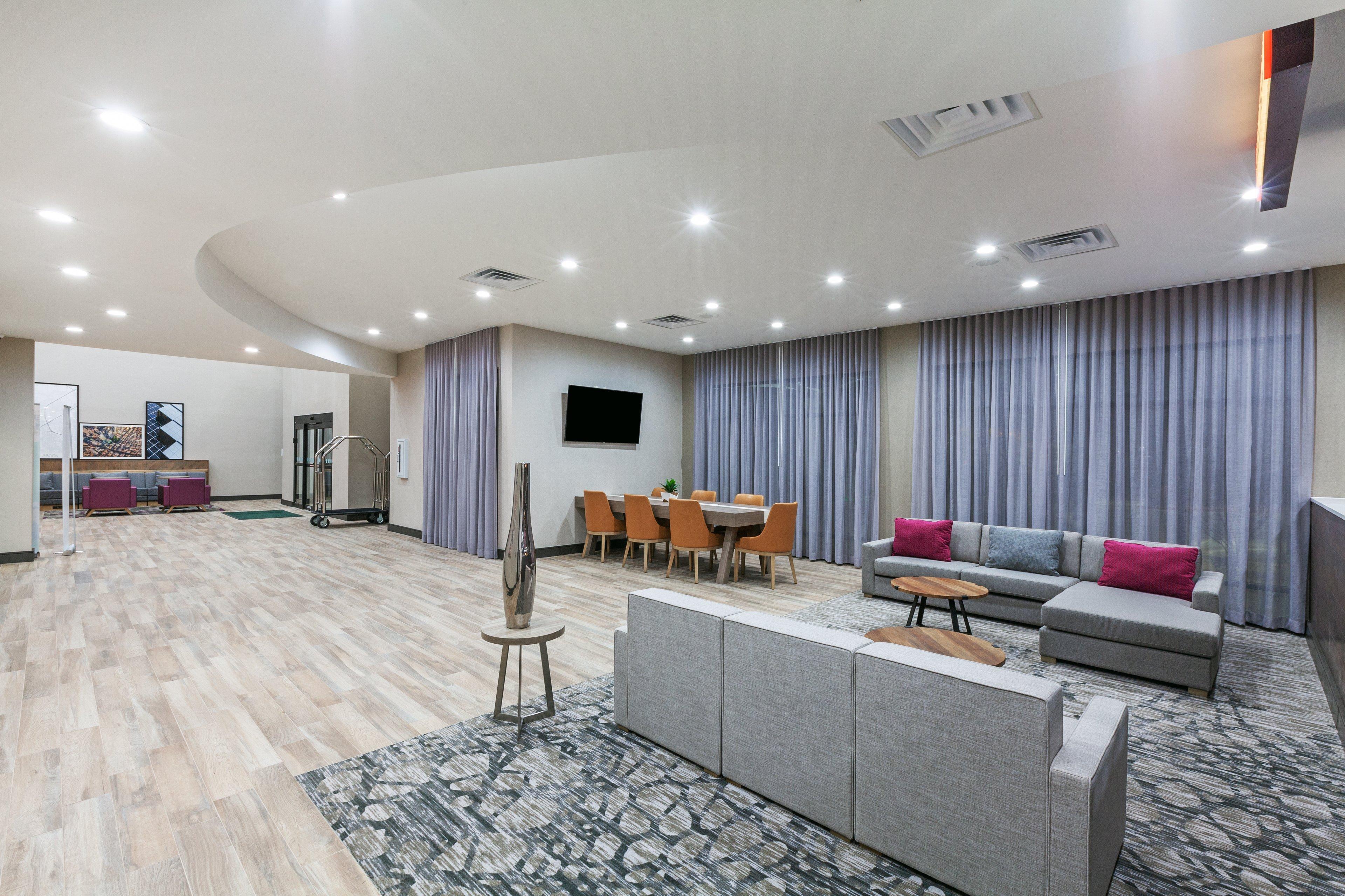 Holiday Inn Lubbock South, An Ihg Hotel Екстер'єр фото